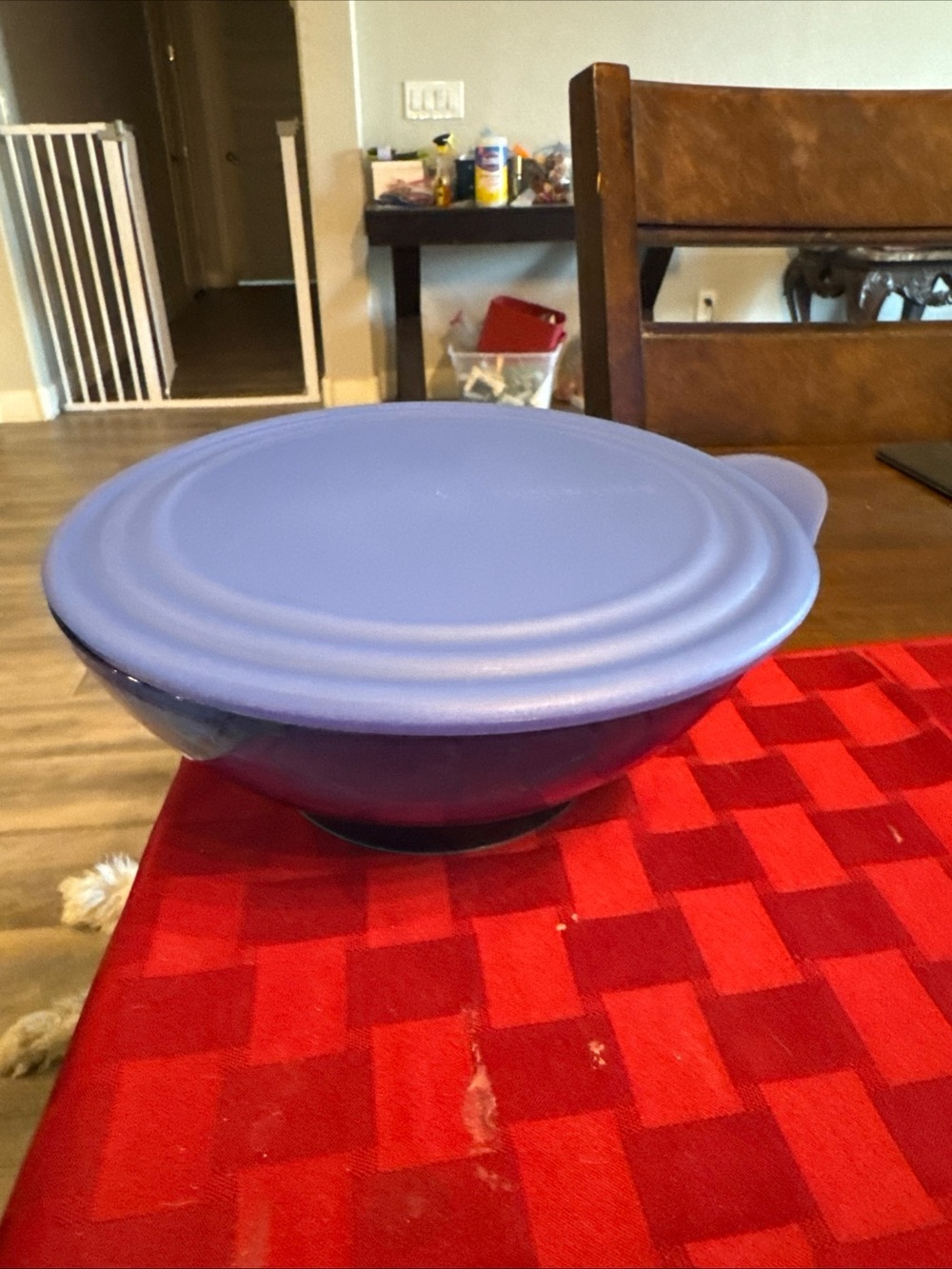 Blue Tupperware Bowl with Lid - Home Kitchen